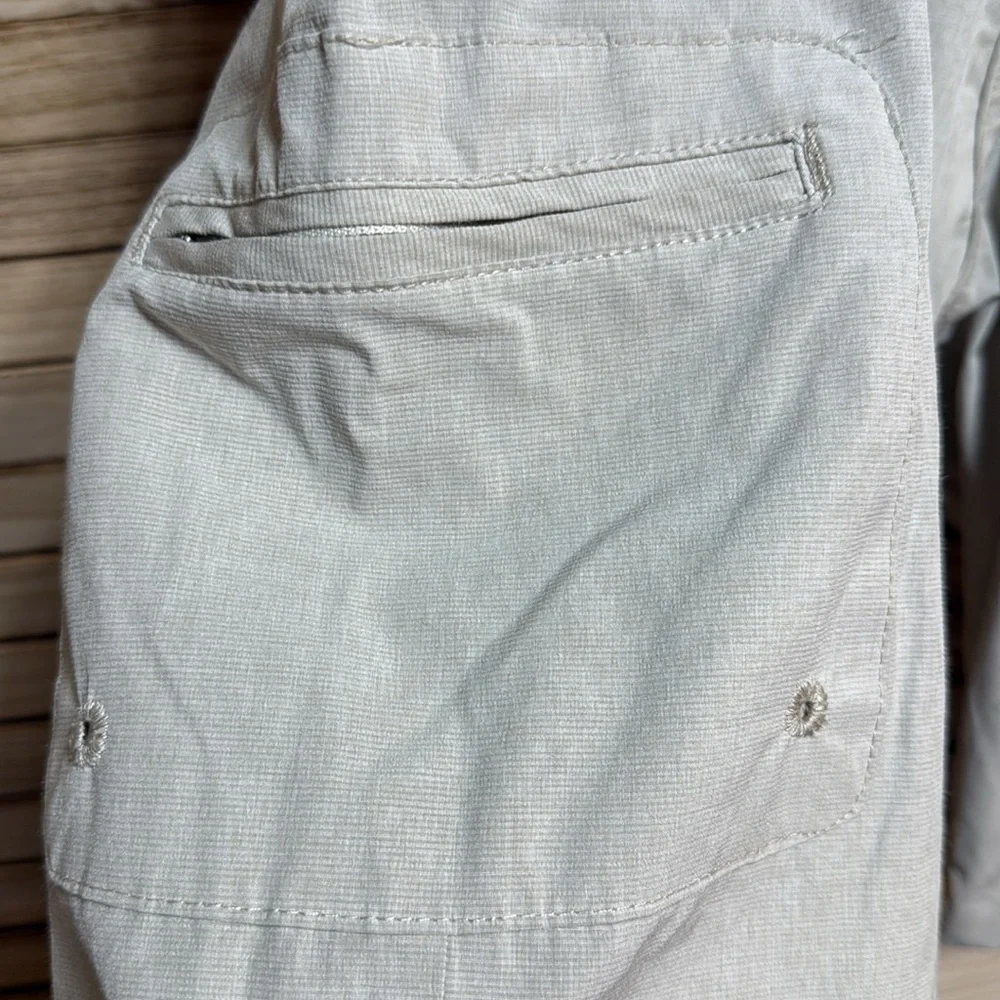 Burnside Light Tan Cargo Shorts for Men's Size 32